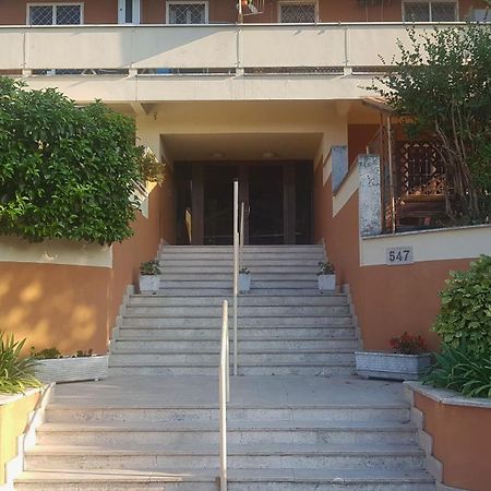 Casa Stazione Magliana Apartment Рим Екстериор снимка
